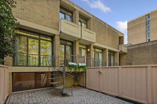 Building Photo - 1224 4th St SW
