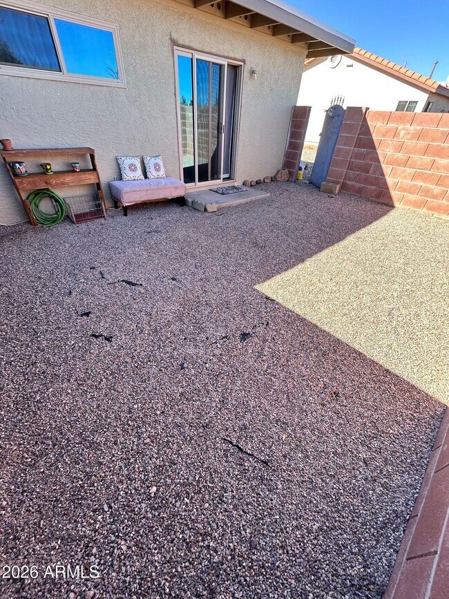 Building Photo - 1132 Paseo Juanita