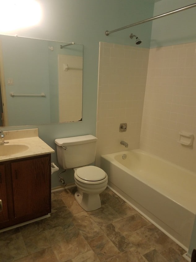 Building Photo - 3902 New Haven Dr