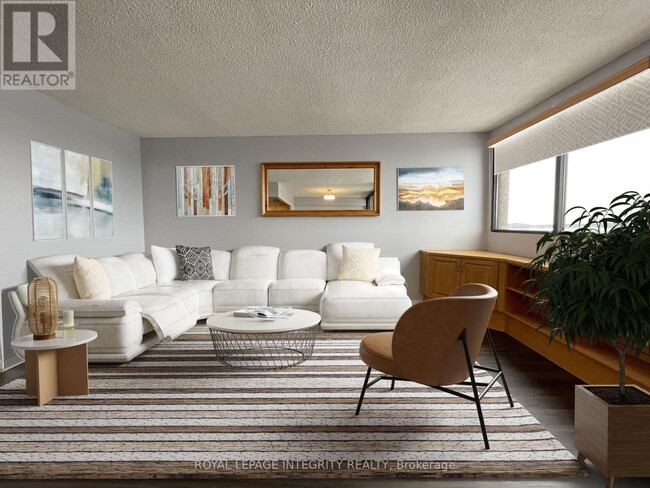 Photo du bâtiment - 1285 Cahill Dr