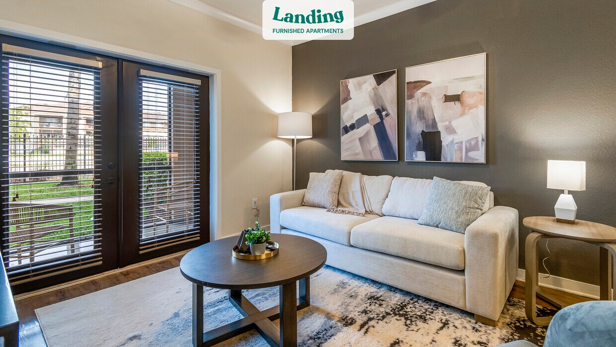 Foto principal - 8685 Baymeadows Rd E