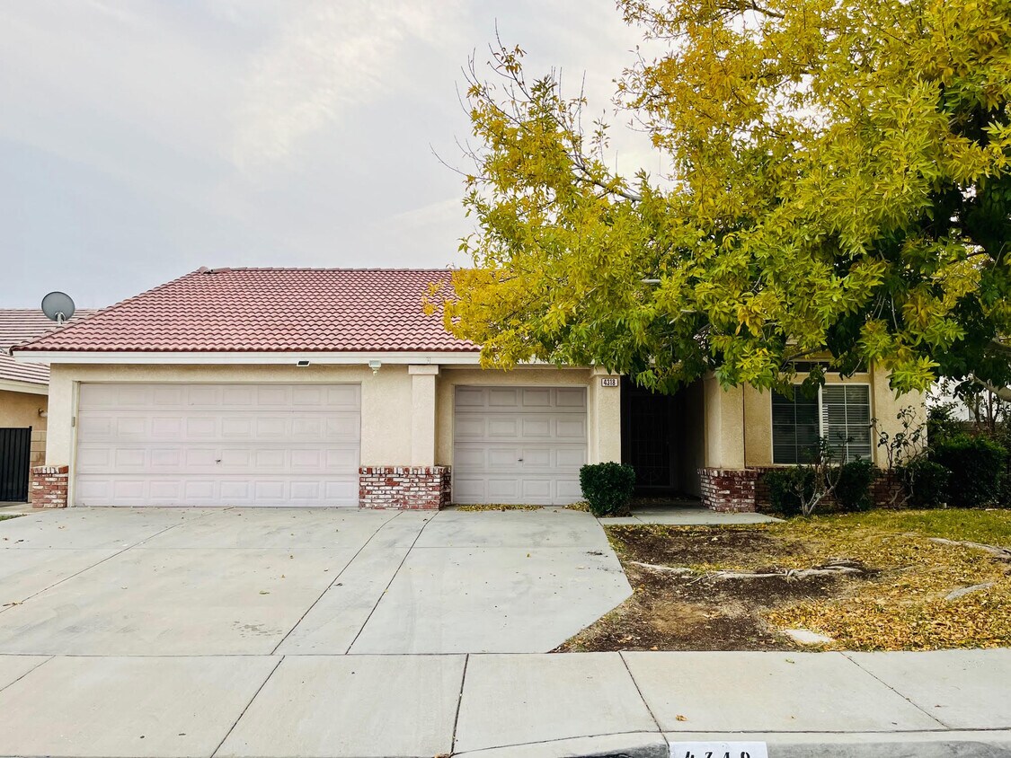 4318 Cocina Ln, Palmdale, CA 93551 House Rental in Palmdale, CA