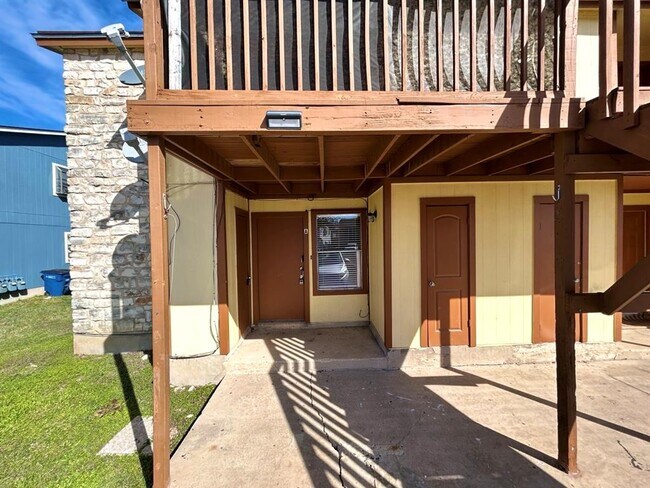 Foto del edificio - 2300 Cedrick Cove