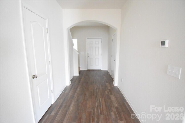 Building Photo - 9709 Weikert Rd