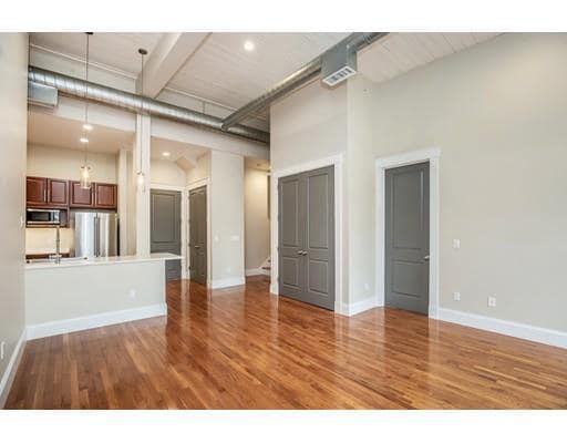 Building Photo - 12 Lothrop St