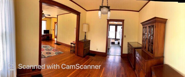 Foto del edificio - 303 Meadville St