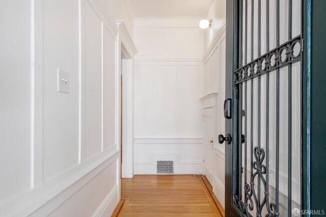 Building Photo - 3877 Jackson St