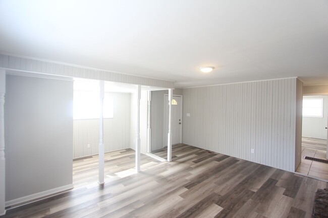 Foto del edificio - 3 Bedroom, 1.5 Bath! New on the Market!  B...