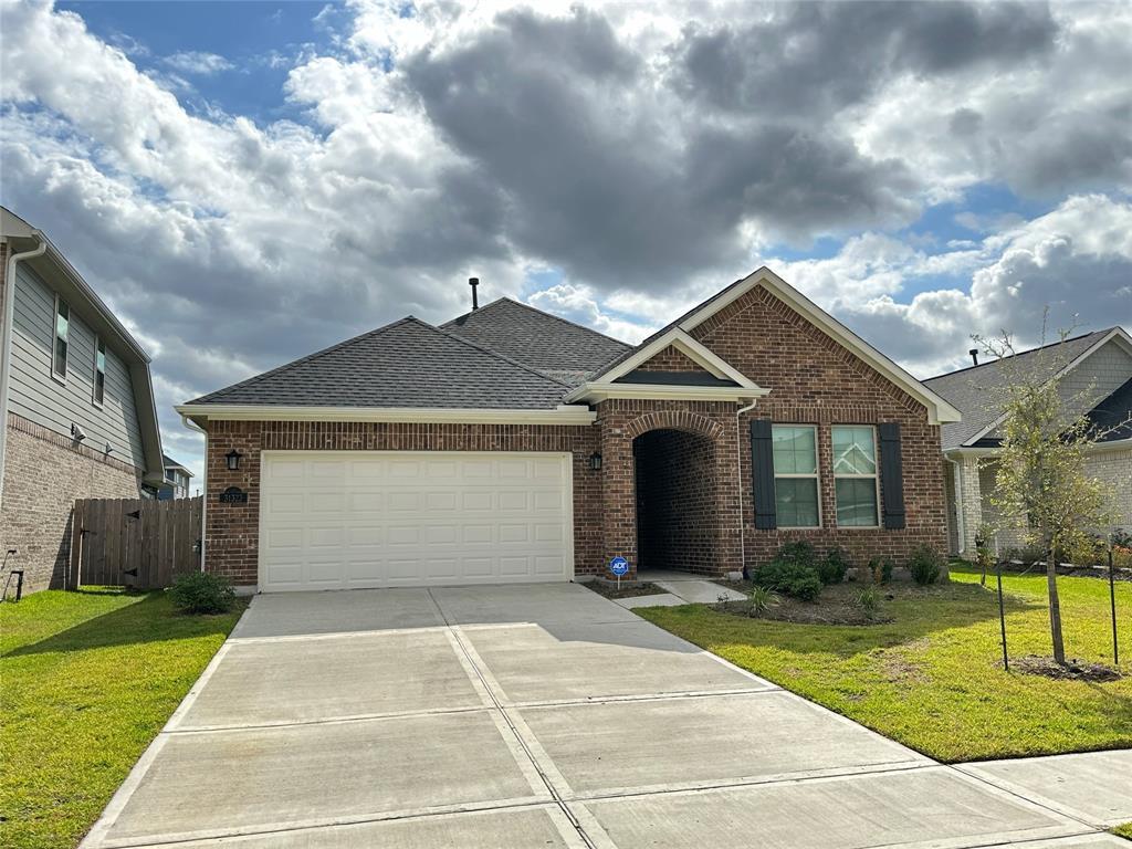 Foto principal - 31323 Horseshoe Meadow Bend Ln