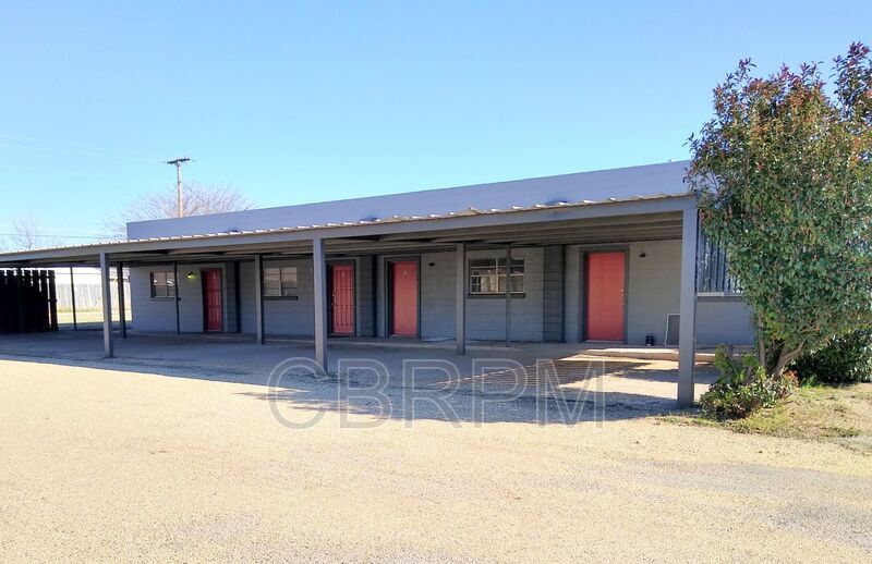 1400 NE Mustang Dr Unit 2, Andrews, TX 79714 Condo for Rent in