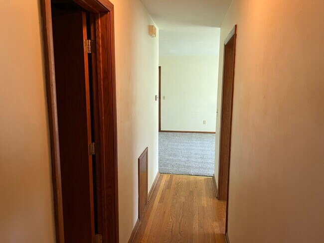 Building Photo - 5801 Bjelde Ln