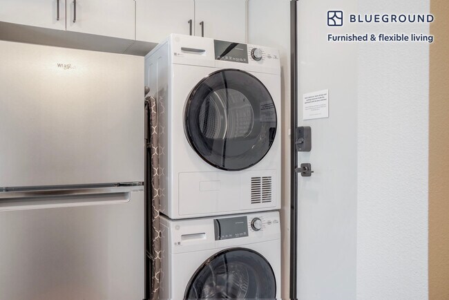 Foto del edificio - 1305 E Marion St