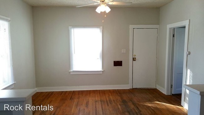 Building Photo - 2 br, 1 bath House - 804 N Ford St.