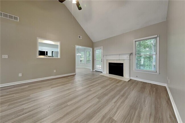 Building Photo - 2868 Evonshire Ln