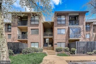 Building Photo - 1231 Gemini Dr