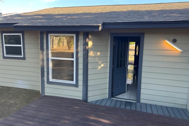 Building Photo - 5001 Lambs Ln