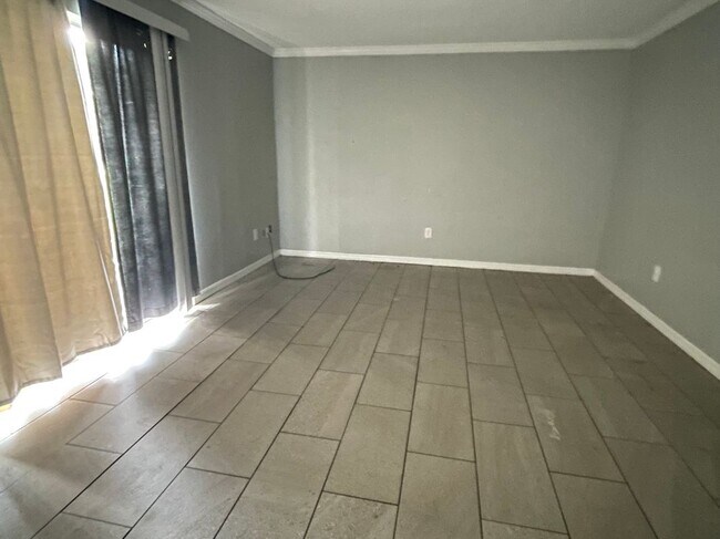 Foto del edificio - 1193 CR 463