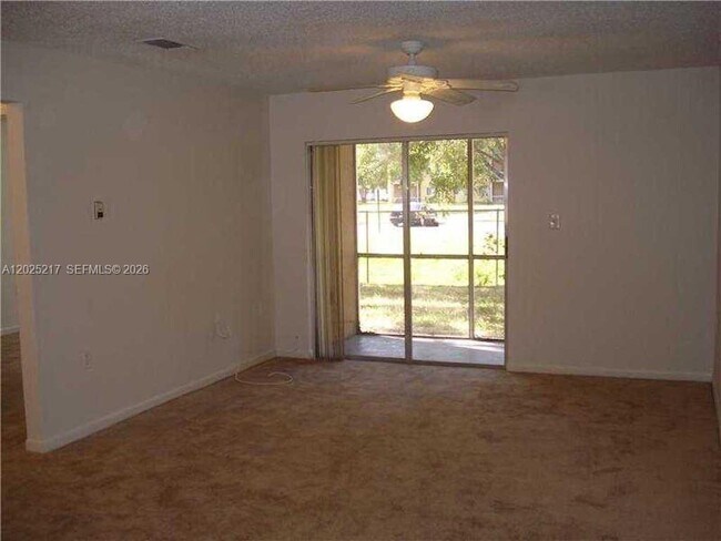 Foto del edificio - 2240 SW 81st Ave