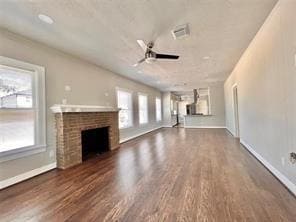 Building Photo - 2124 Gano St