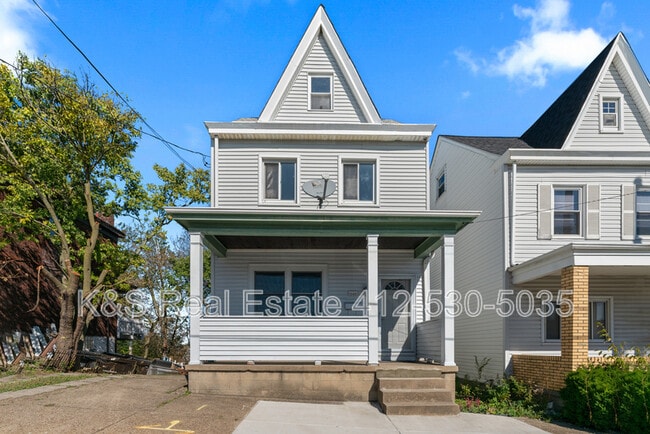 Photo - 1043 Mount Oliver Street House