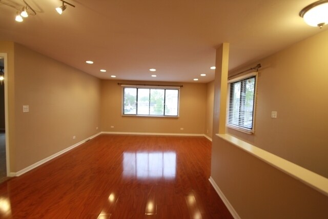 Foto del edificio - 1422 Tonset Ln