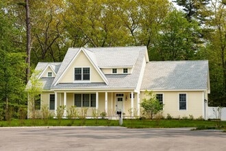 Building Photo - 10 McCarron Dr
