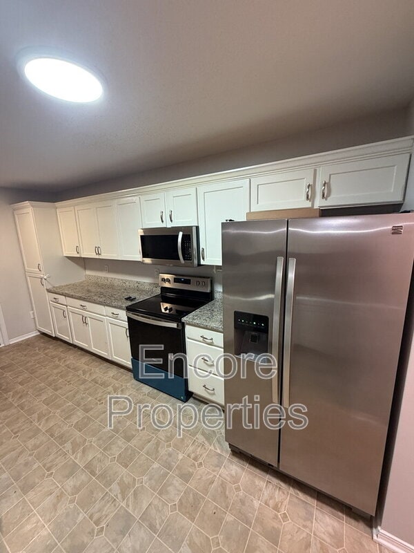 Foto del edificio - 6225 Saybrooke Dr