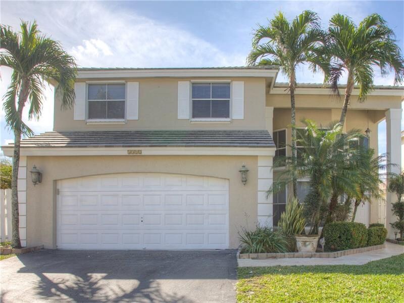 Foto principal - 5312 NW 53rd St