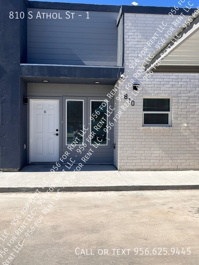 Foto del edificio - 810 S Athol St