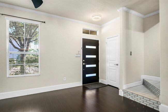 Foto del edificio - 9623 Gorman Brook Dr