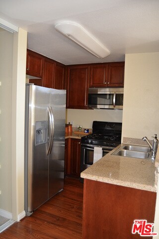 Foto del edificio - 5540 Owensmouth Ave