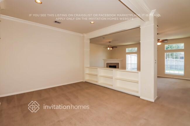 Foto del edificio - 383 Hyland Ln