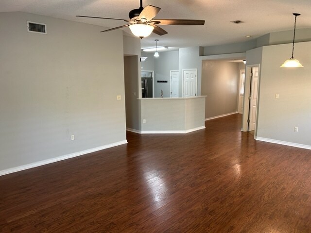 Building Photo - 2114 Presidio St