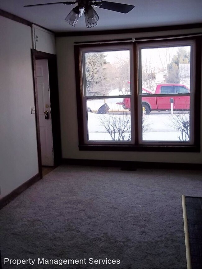 Building Photo - 1 br, 1 bath House - 316 E Fourth Street