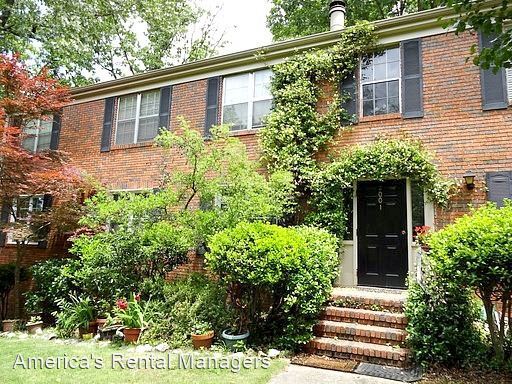 Building Photo - 2 br, 1 bath House - 2001 Montreat Parkway...