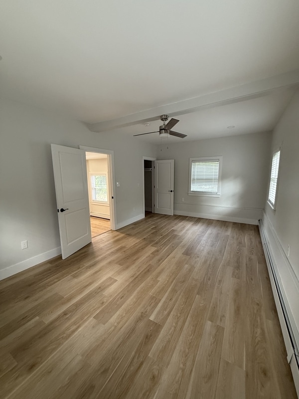 Foto del edificio - 1050 Lucas Ave Ext