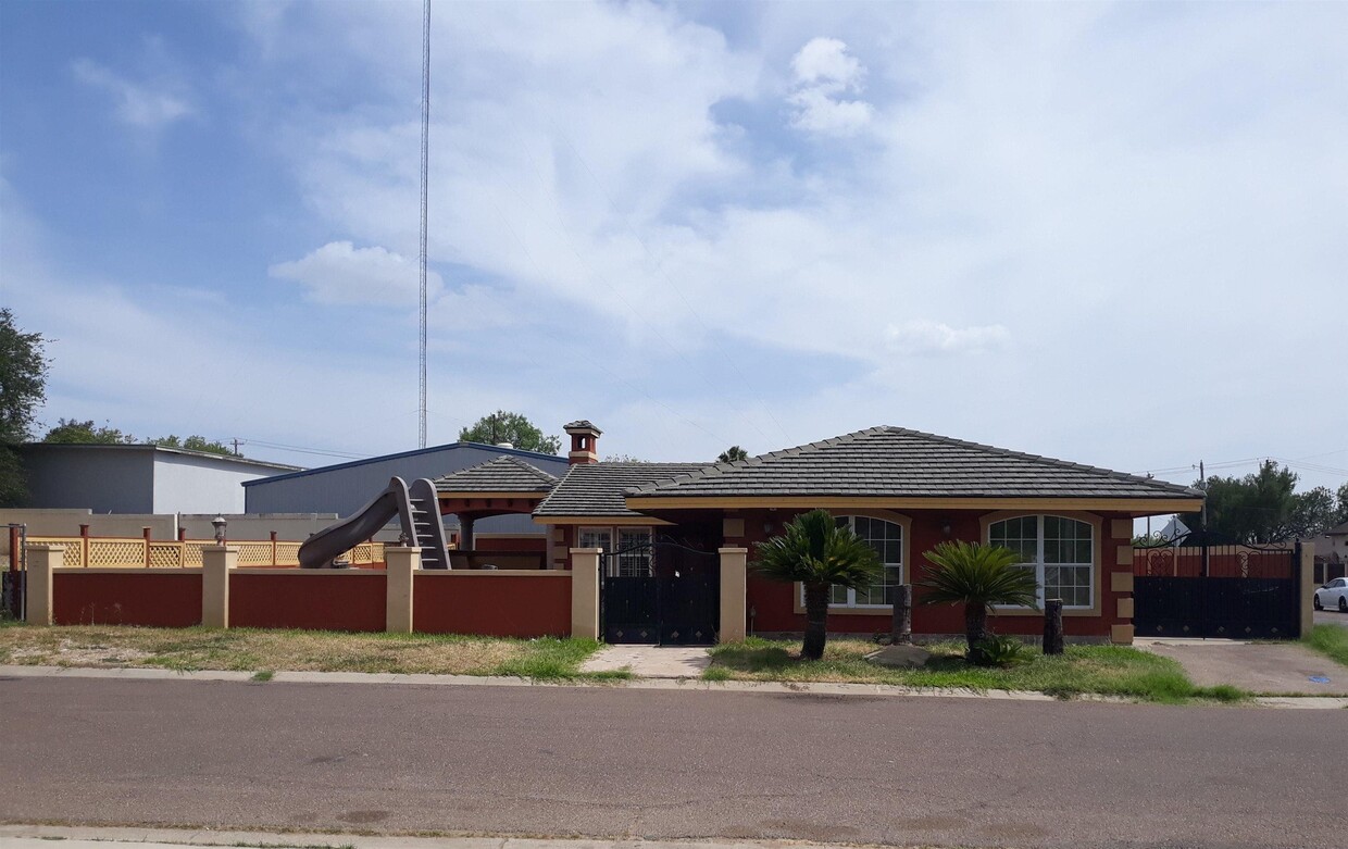 Primary Photo - 101 Lamrick Cir