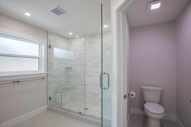 Foto del edificio - 51 Fairway Ln