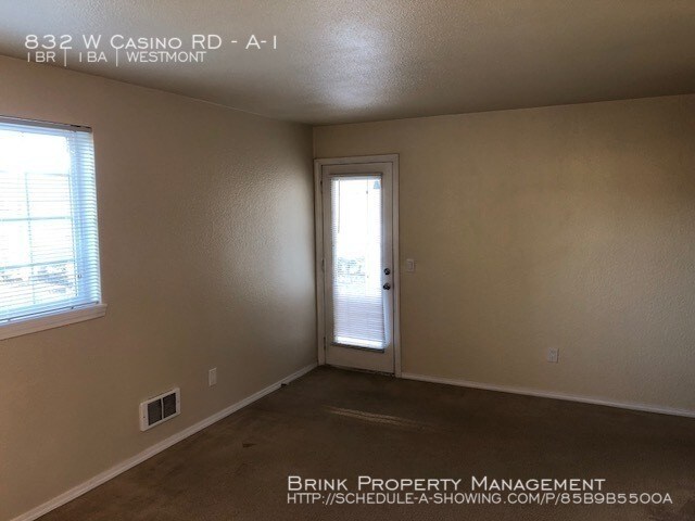Building Photo - 832 W Casino Rd