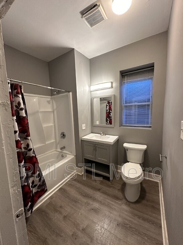 1145 Aubert Ave Unit A, St. Louis, MO 63113 Condo for Rent in St