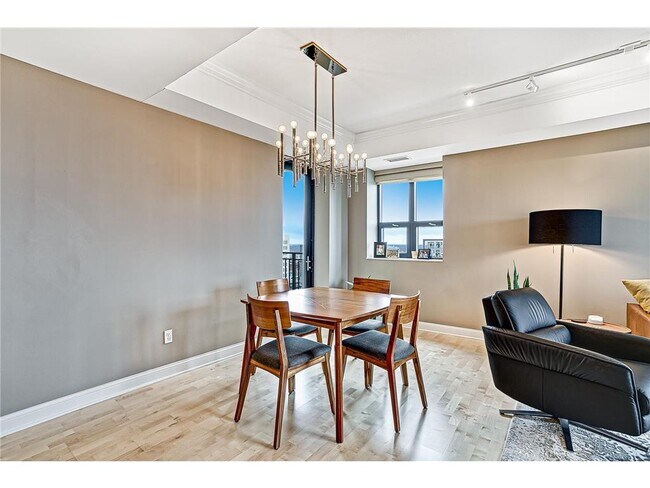 Foto del edificio - 100 3rd Ave S