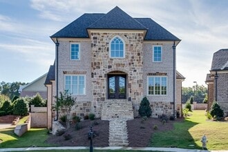 Building Photo - 5869 Chickasaw Ln