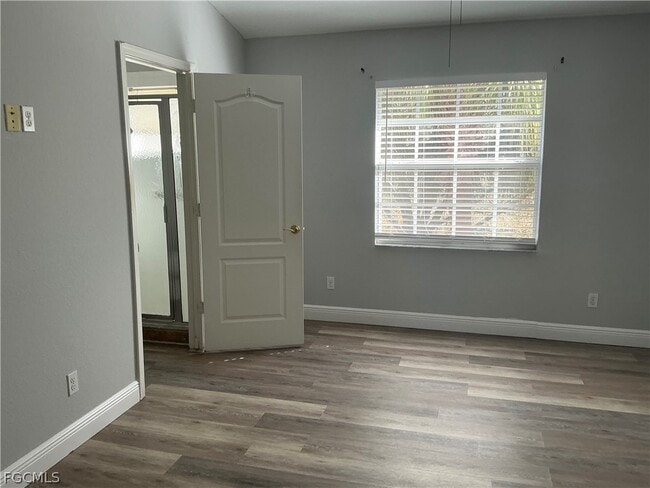 Foto del edificio - 8667 Athena Ct