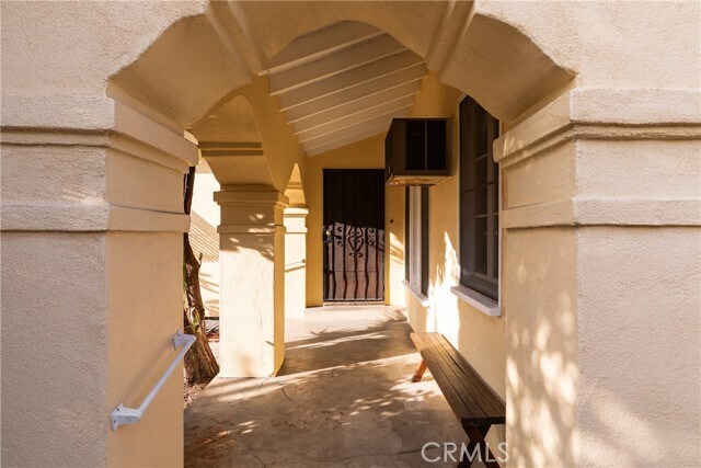 Foto del edificio - 4167 Brunswick Ave