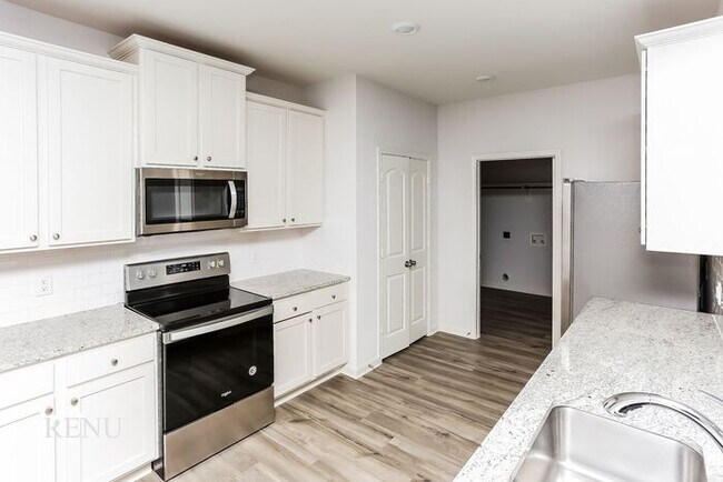 Building Photo - 1101 Wheatfield Ln