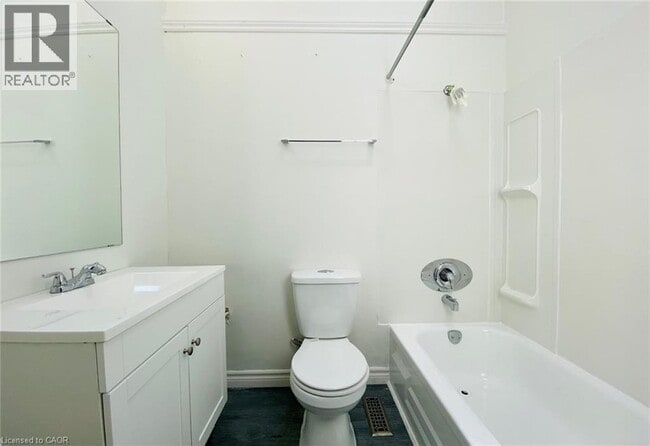 Building Photo - 1090 Kipps Ln