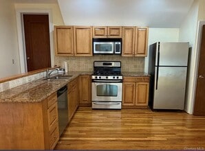 Building Photo - 5 Candlewood Ct