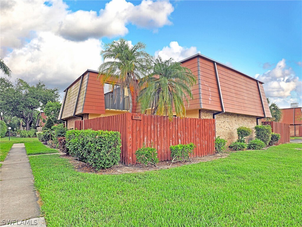 Primary Photo - 1538 Park Meadows Dr
