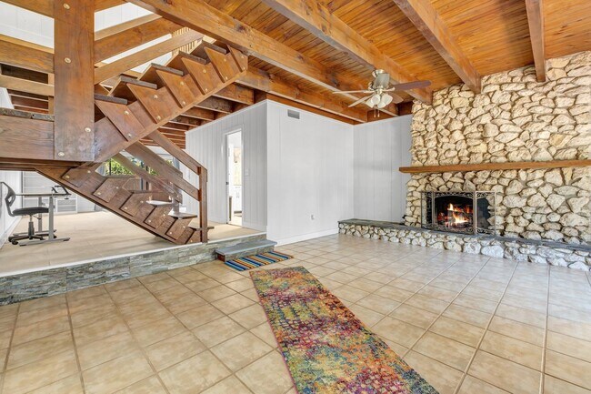 Foto del edificio - 133 Oak St