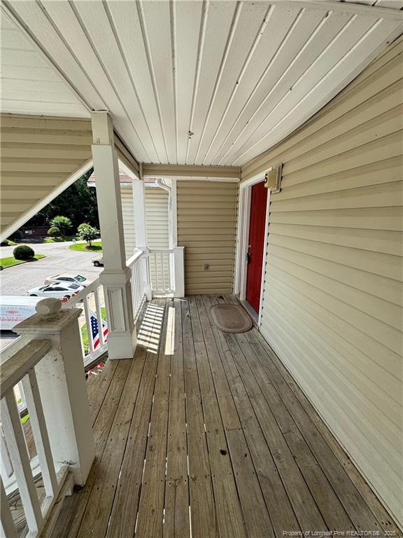 Building Photo - 300 Bubble Creek Ct